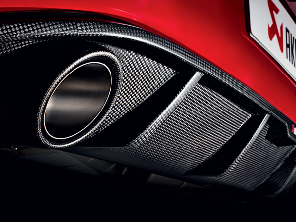 Volkswagen Golf (VII) GTI (2013-2016) Akrapovic Hiilikuitudiffuusori-5