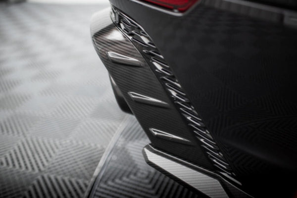 Carbon Fiber Takadiffuusori Audi RSQ8 Mk1-3