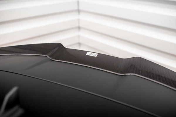 Carbon Fiber Takaluukun Spoiler Audi RS6 C8-3