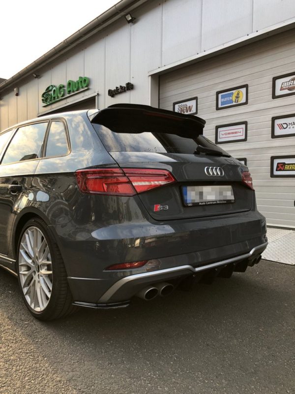 Takapuskurin sivulipat Audi S3 8v Facelift-2