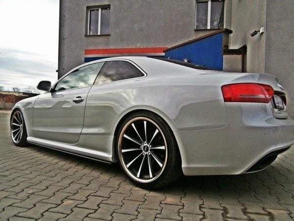 Sivuhelman siivekkeet Audi RS5 8T / 8T FL