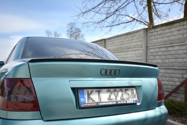 Spoilerilippa Audi A4 / S4 B5 Sedan