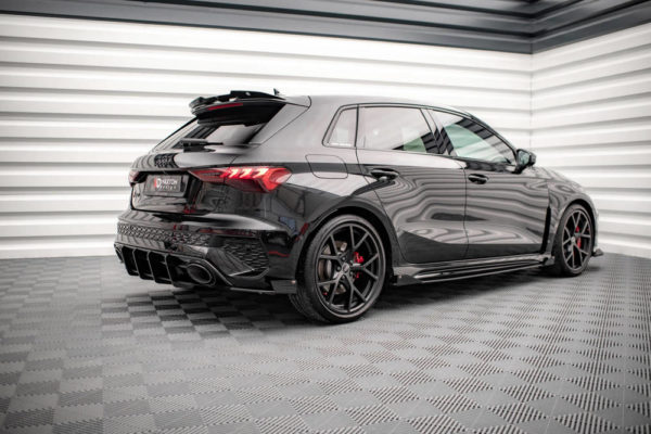 Street Pro Sivuhelman siivekkeet + lipat Audi RS3 Sportback 8Y-2